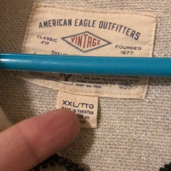 Sweater - Picture 2 of 2